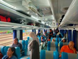 Angkutan Nataru 2025/2026, Jumlah Penumpang Kereta di Daop 7 Madiun Capai Ratusan Ribu, KA Kahuripan Melonjak Tajam