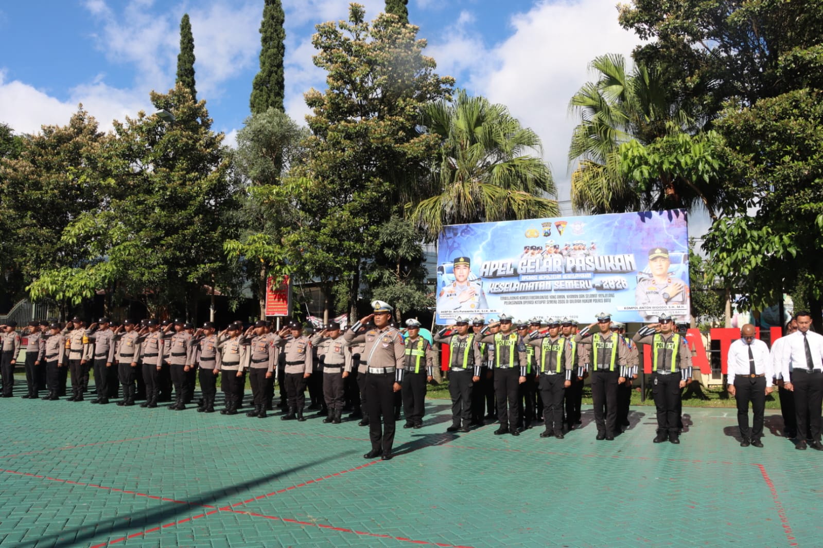 Polres Batu Apel Pasukan Operasi Keselamatan Semeru 2026, Perkuat Kamseltibcarlantas Jelang Operasi Ketupat