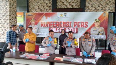 Dua Warga Junrejo Curi 210 Keping Emas Milik IRT di Tlekung, Polisi Ungkap Modus Pantau Medsos