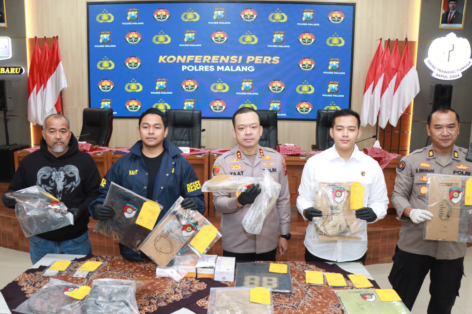 Polres Malang Ungkap Pembunuhan Remaja 17 Tahun di Jabung, Pelaku Cekik Korban dan Kubur di Tepi Sungai