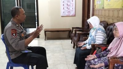 Berjuang Mencari Kesembuhan, Bu Siti Tempuh Perjalanan Jauh dari Kasembon ke Polsek Kediri Kota