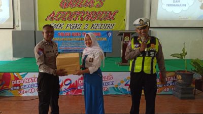 Police Goes to School di SMK PGRI 2 Kediri, Satlantas Dorong Siswa Jadi Pelopor Keselamatan Lalu Lintas