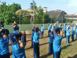 Prajurit TNI dan Personel Polri Gembleng Siswa MTS Nurul Ula Jamsaren, Kota Kediri, Ini Kegiatannya