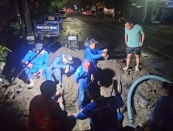Pipa Bocor 250 Mm Diperbaiki, Kabag Teknik PDAM Kota Kediri Tinjau Langsung Lokasi