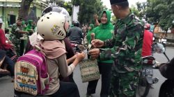 Koramil 02 Pesantren Tebar 350 Takjil dan Hidupkan Syiar Al-Qur’an di 15 Kelurahan