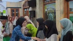 Safari Ramadan 1447 H di Masjid Al Huda, Wali Kota Kediri Serahkan Santunan untuk 500 Anak Yatim