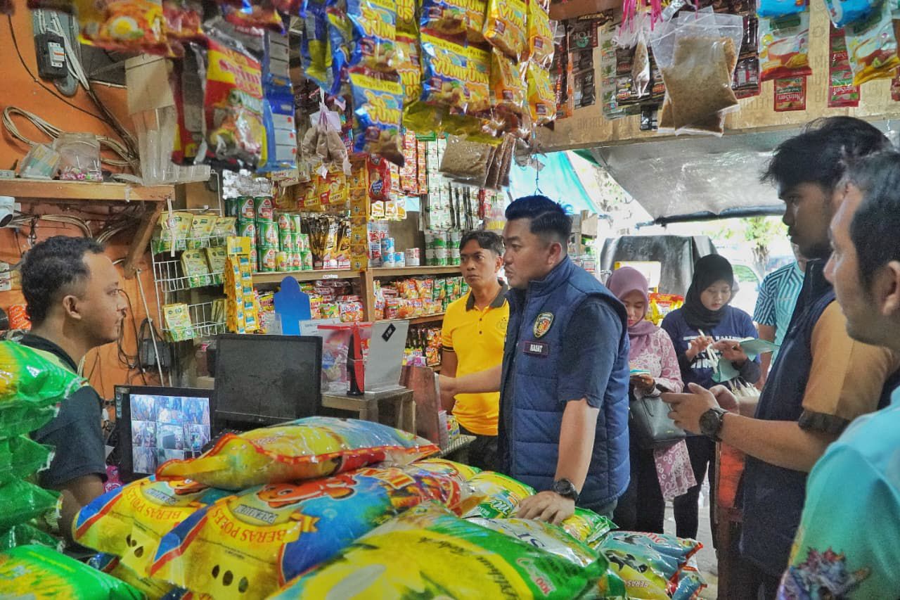 Satgas Saber Polres Lamongan Sidak Bapokting, Pastikan Stok dan Harga Stabil Jelang Imlek dan Ramadan