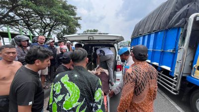 Gagal Salip Truk, Pelajar Putri di Lamongan Tewas di Lokasi Kejadian