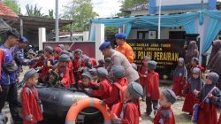 Ceriakan Akhir Pekan, 142 Siswa TK Tapas Al Ihsan II Belajar Jadi Sahabat Laut di Satpolairud Polres Lamongan