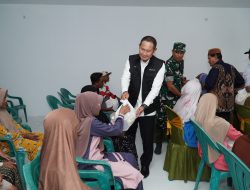 Percepat Penanganan Banjir, Pemkab Lamongan Tambah Enam Pompa di Sluis Kuro dan Salurkan Sembako