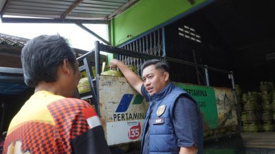 Satreskrim Polres Lamongan Sidak Pangkalan dan SPBU, Pastikan Stok LPG Aman Selama Ramadan