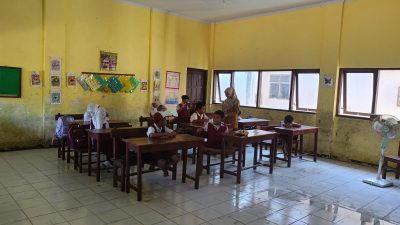 Lima SD Negeri di Besole Tulungagung Terendam Banjir Ancar, KBM Kembali Normal Meski Pembersihan Masih Berlanjut