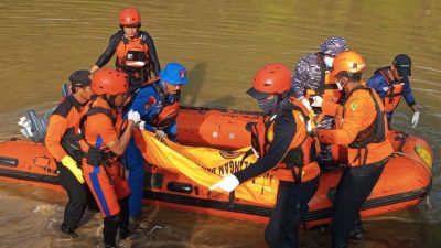 Korban Tenggelam Pantai Sine Tulungagung Ditemukan, Terdampar di Dekat Karang dalam Kondisi Meninggal