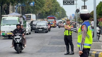 Satlantas Polres Kediri Kota Antisipasi Bus “Ngeblong” di Dua Simpang Strategis