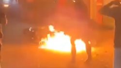 Motor Diduga Milik Pelaku Curanmor Dibakar Warga Sumberjo, Polisi Amankan Terduga Pelaku