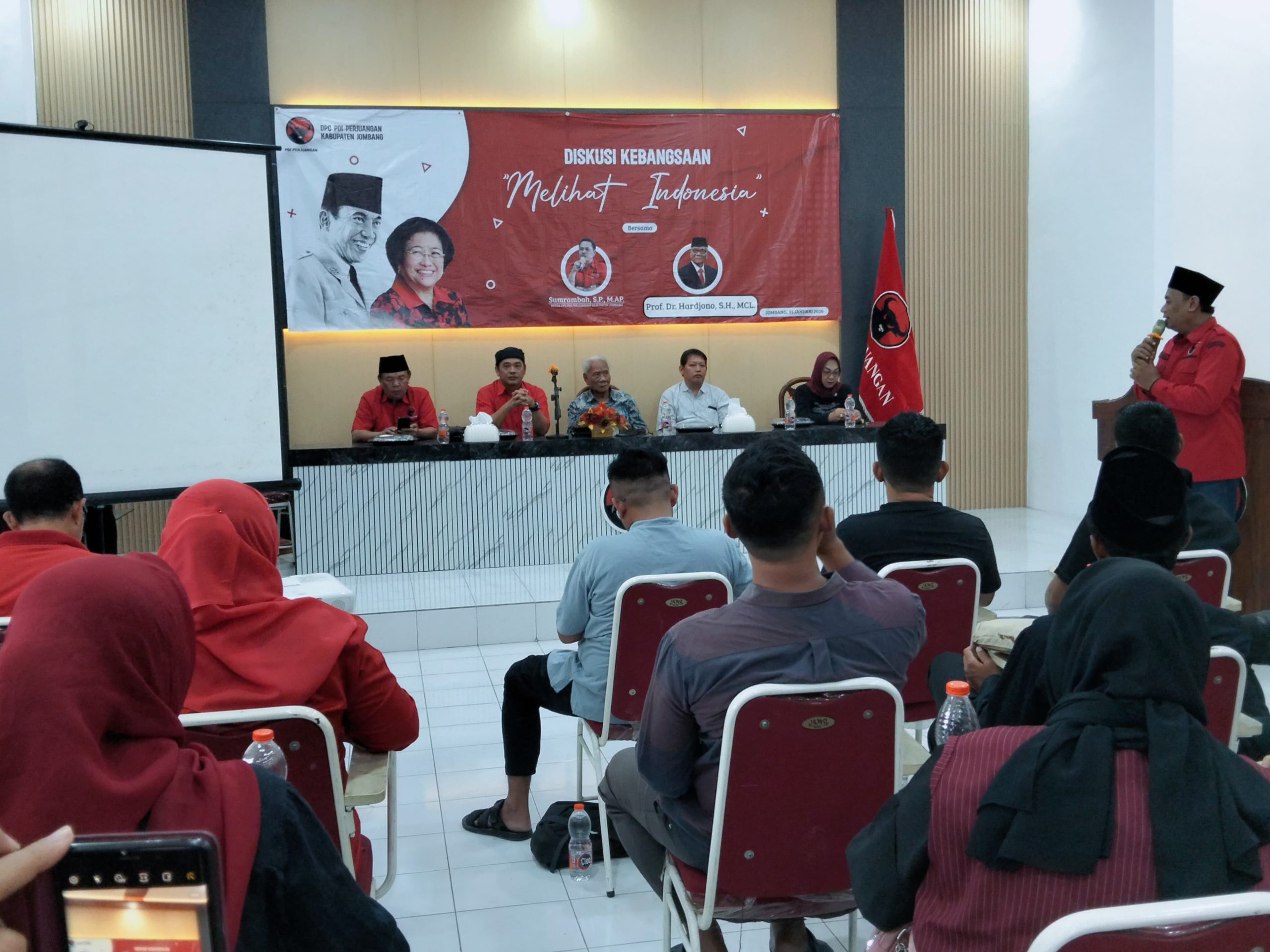 Bedah Arah Bangsa, PDI Perjuangan Jombang Gelar Diskusi Kebangsaan Bersama Eks Dewas KPK