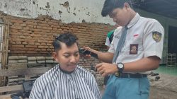 Kisah Fahriel Gilang Saputra, Siswa SMA di Kediri yang Viral Berawal dari Konten Cukur Rambut