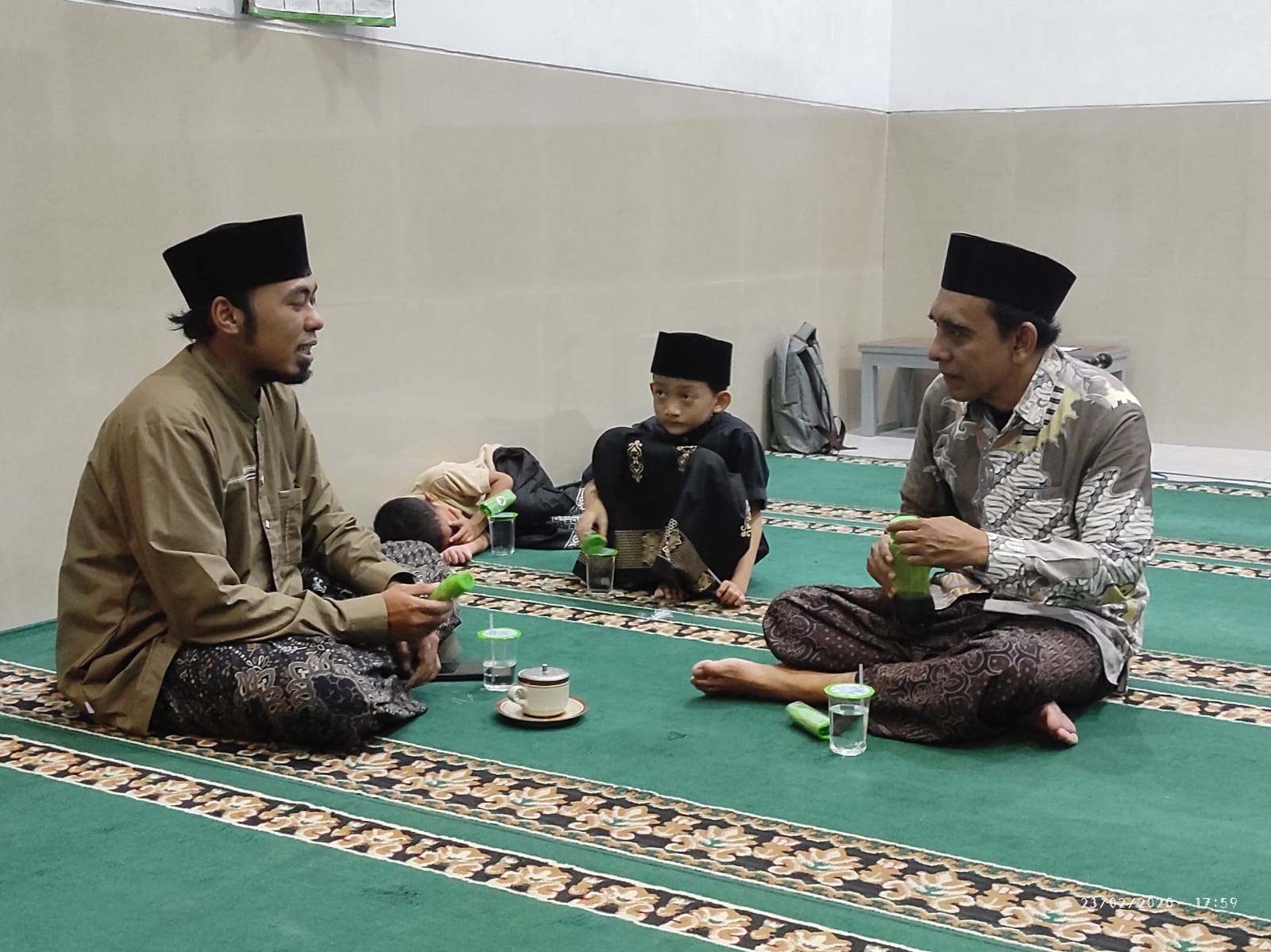 Takjil, Tahlil, dan Paseduluran: Ramadan Penuh Makna di Mushola Al Fath Jombang