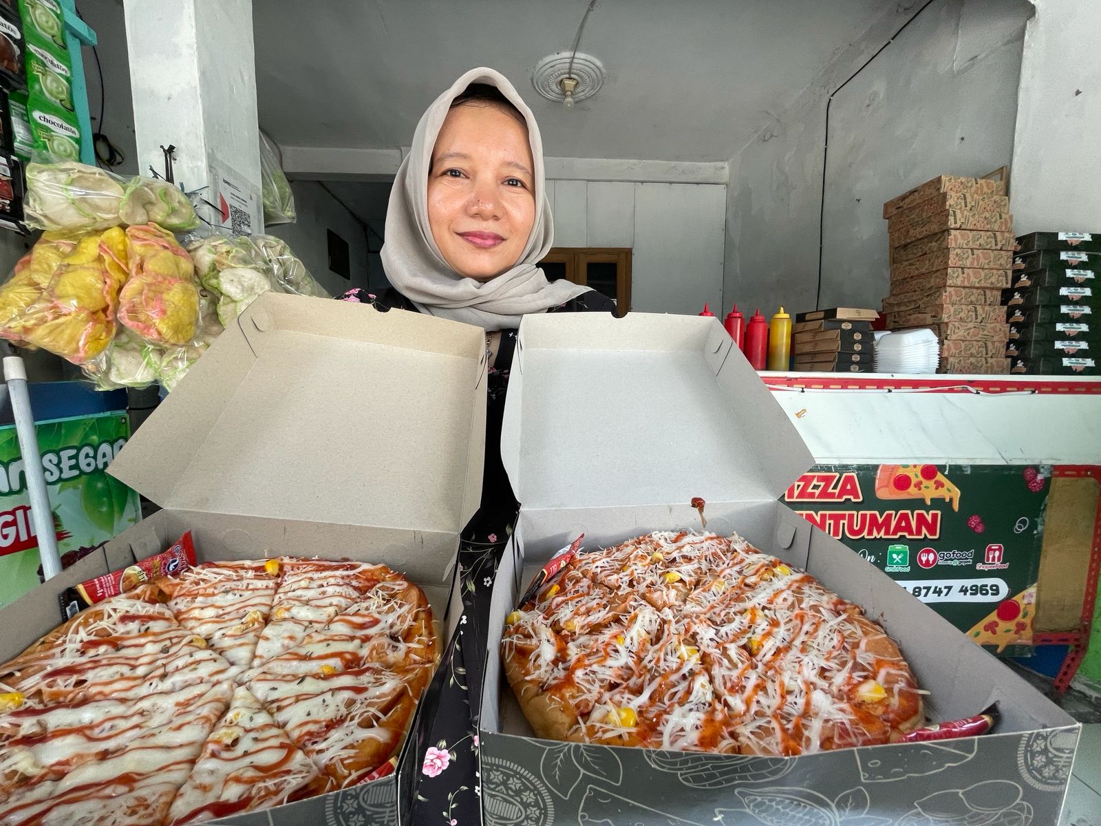 Dulu Aktivis, Kini Ibu Tunggal di Jombang Sukses Mengelola UMKM Pizza Beromzet Ratusan Ribu per Hari