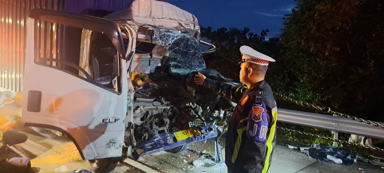 Kecelakaan Beruntun di Tol Jombang–Mojokerto, Satu Penumpang Truk Tewas