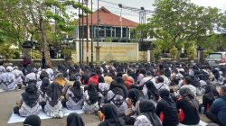 Ratusan Guru PPPK Paruh Waktu Datangi DPRD Tulungagung, Suarakan Tuntutan Peningkatan Kesejahteraan