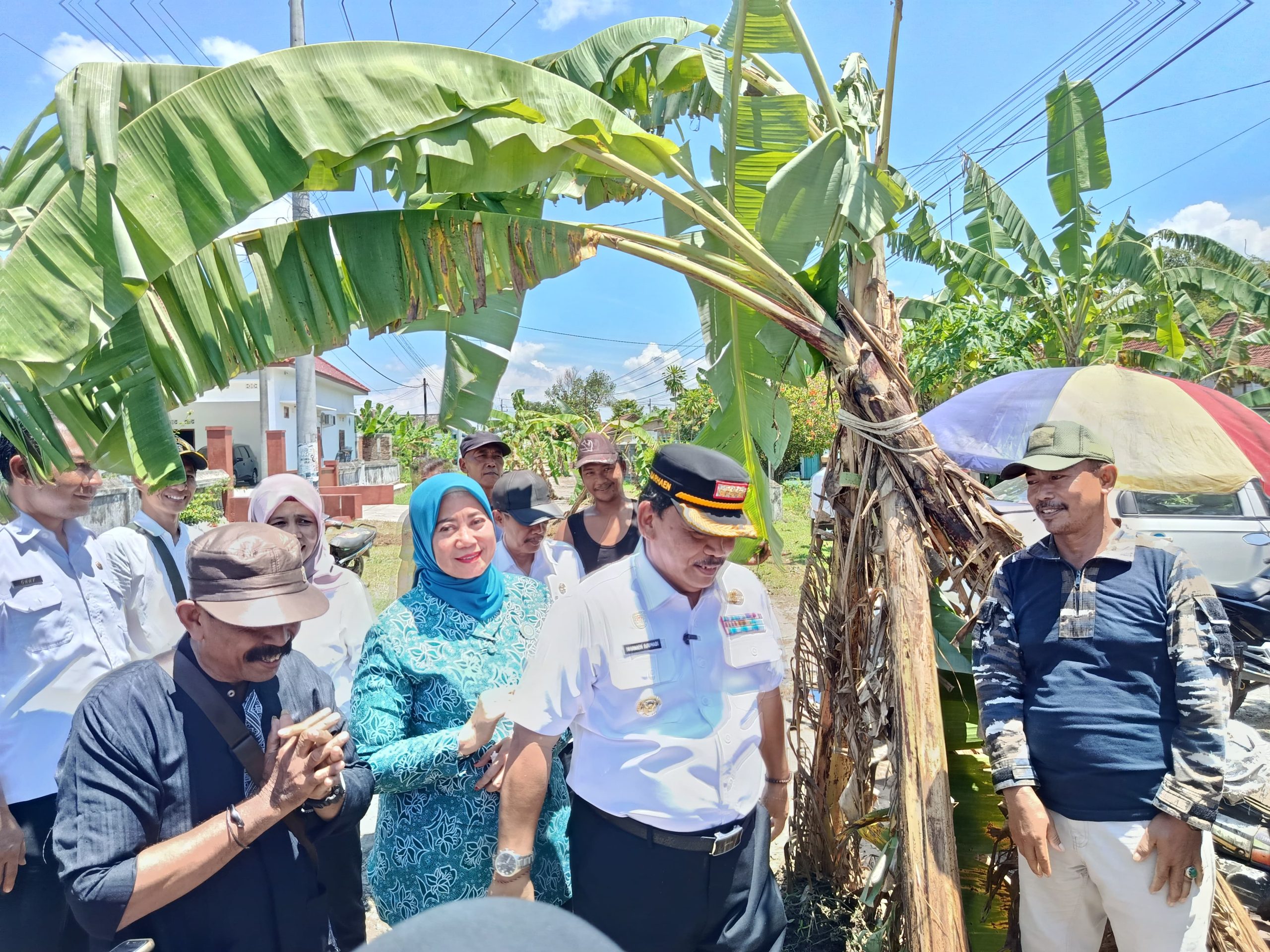 Sehari Pasca Sidak Bupati, Jalan Rusak di Kebun Pisang Tanjunganom Mulai Ditangani