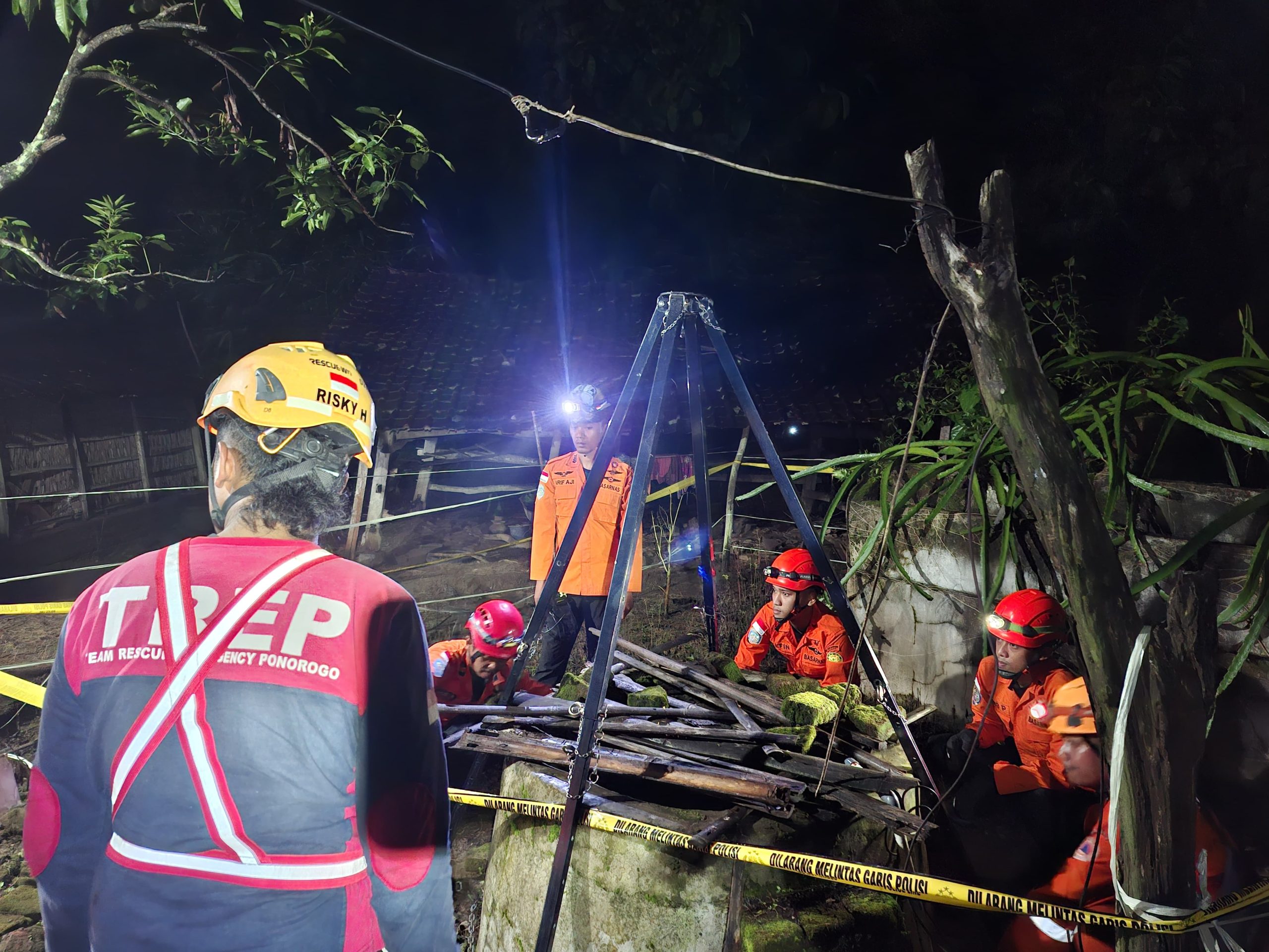 Tiga Hari Hilang, Pelajar SMP di Ponorogo Ditemukan Tewas Mengambang di Sumur Tua