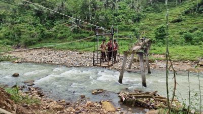 Jembatan Perbatasan Ponorogo–Trenggalek Putus, Pemkab Ponorogo Terkendala Kewenangan Perbaikan