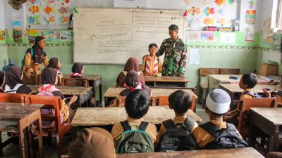 DPRD Nganjuk Dukung Program Pemberian Becak Listrik untuk Tukang Becak