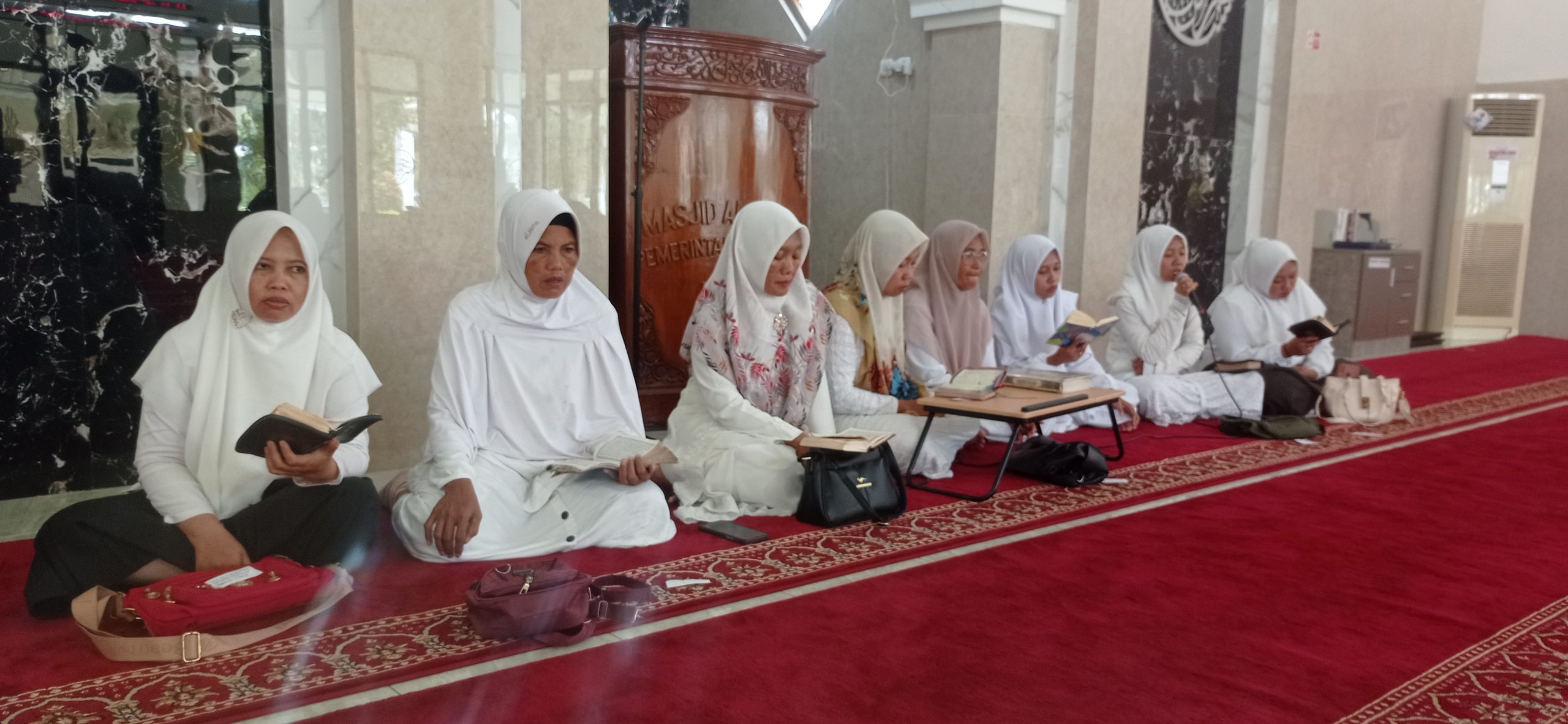 Hafidz dan Hafidzah Kabupaten Kediri Gelar Tadarus di Masjid Al-Furqon Pemkab