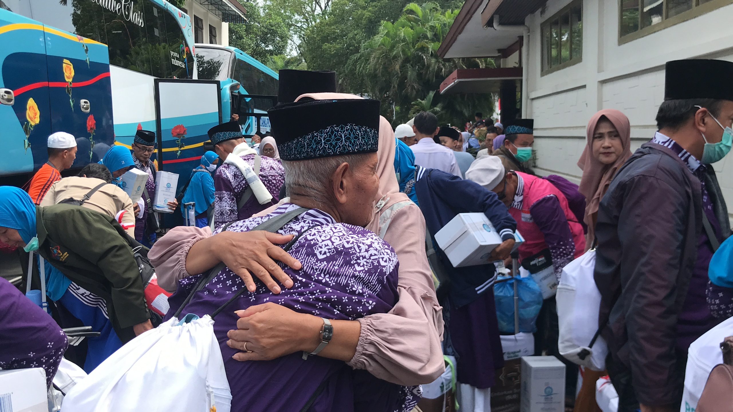 Foto Paspor Tak Sesuai Standar, 150 Calon Haji Nganjuk Jalani Perbaikan Data