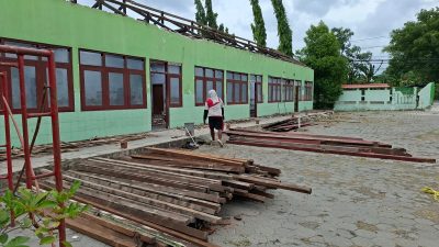 Kades Tiron Diduga Jual Material Bongkaran SDN 01, Pemkab Madiun Tegaskan Tidak Diperbolehkan