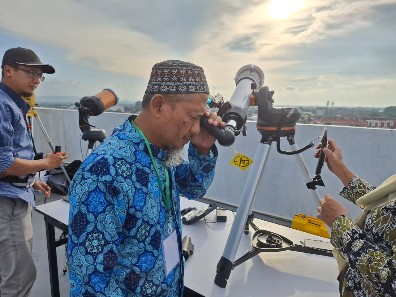 Kemenag Kota Blitar Tetapkan Rooftop Hotel Santika sebagai Lokasi Rukyatul Hilal