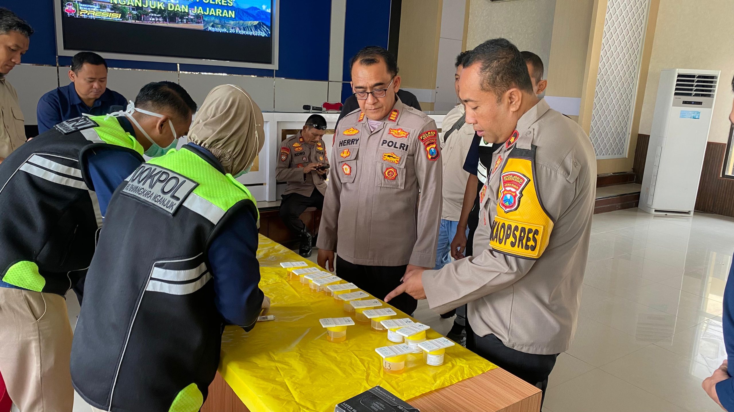 Tes Urin Mendadak, Personel Polres Nganjuk Dipastikan Negatif Narkoba