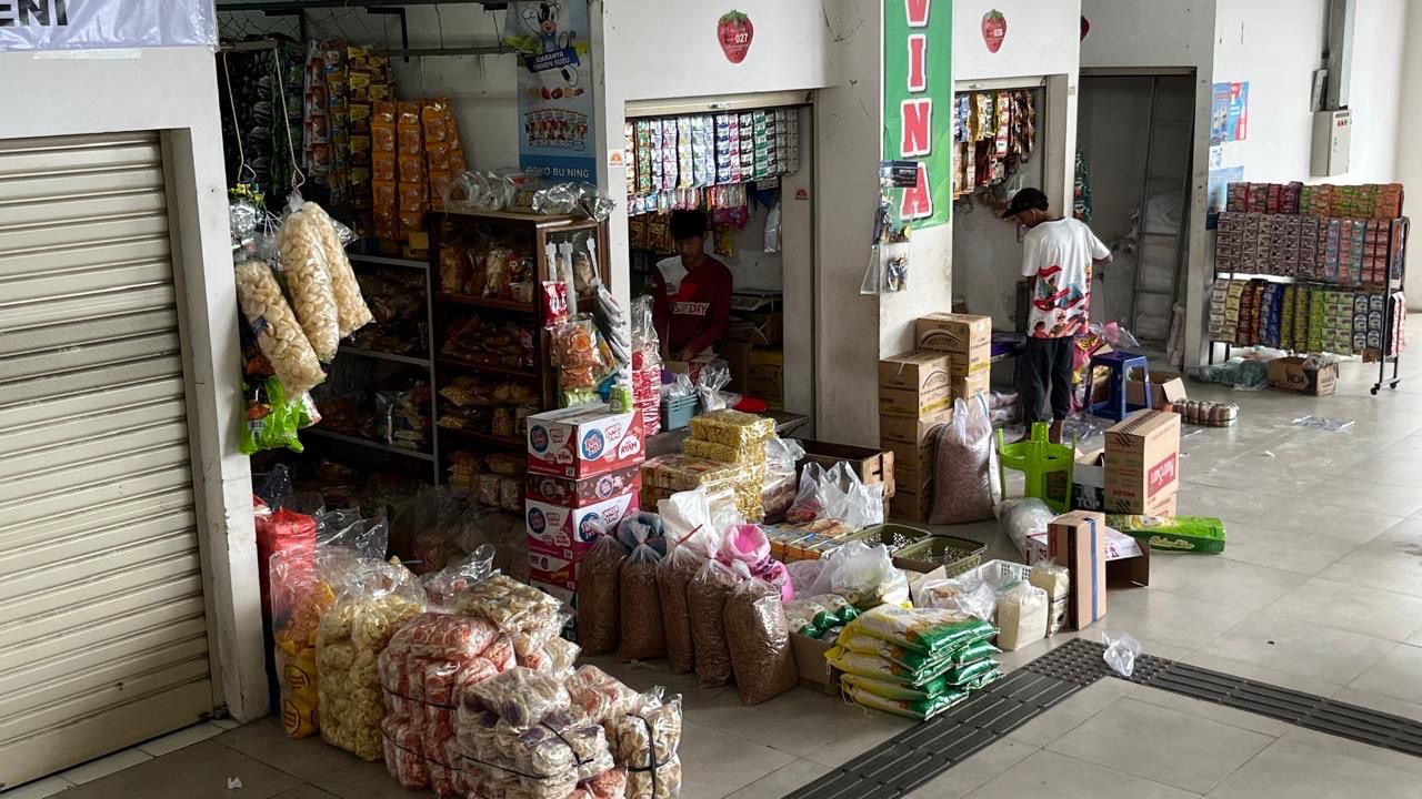 Jelang Lebaran, Pasar Induk Among Tani Terbilang Sepi, Namun Harga Bahan Pokok Merangkak Naik