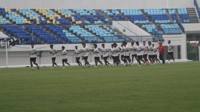 Jeda Kompetisi, Bima Sakti Tetap Geber Latihan Persela