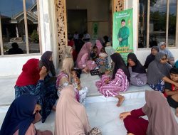 Joyful Ramadan, Gus Muhaimin Salurkan 2.000 Paket Sembako untuk Korban Banjir dan Guru Ngaji di Lamongan