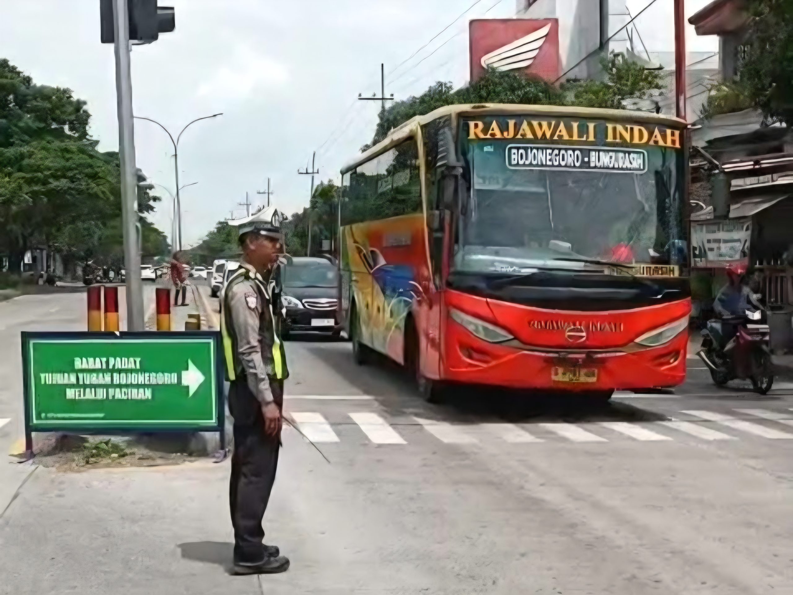 H+1 Lebaran, Arus Gresik–Babat Lancar Berkat Kesiapan Satgas Operasi Ketupat Semeru