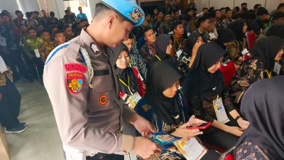 Tanamkan Integritas Sejak Awal, Sipropam Polres Lamongan Sosialisasikan QR Barcode Yanduan ke Casis Polri