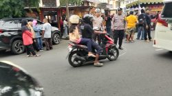 GRIB Jaya Kota Kediri Tebar 1.000 Takjil di Jalan Doho, Pintu Masuk Stasiun