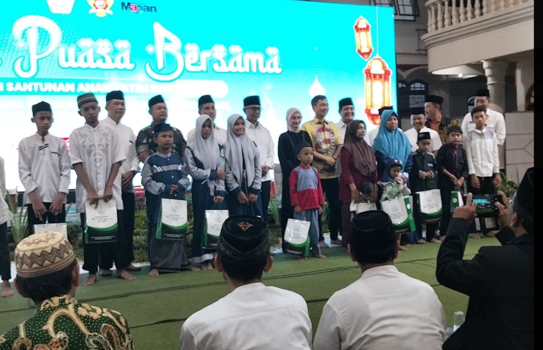 Ramadan Penuh Berkah di Pondok Wali Barokah, 100 Yatim dan 750 Dhuafa Terima Santunan