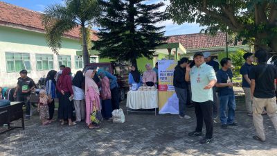 Warga Antusias Serbu Pasar Murah di Papar, Sembako Dijual Lebih Terjangkau