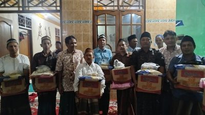 LSM Saroja Gelar Buka Bersama, Tahlil dan Santunan Yatim