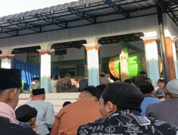 Perbedaan Penetapan, Sholat Idul Fitri di Kelurahan Bawang Digelar Dua Hari