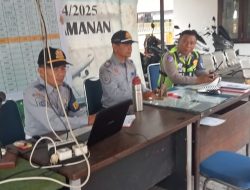 Terminal Tamanan Kediri Dipadati Kendaraan Luar Daerah, Arus Lalu Lintas Tetap Lancar