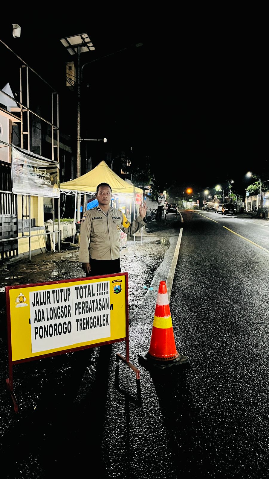 Longsor Tutup Total Jalur Ponorogo–Trenggalek KM 16, Pengendara Diminta Gunakan Rute Alternatif