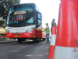 Puncak Arus Balik Lebaran 2026 di Terminal Gayatri Tulungagung Tembus 9 Ribu Penumpang per Hari