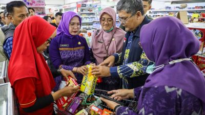 Jelang Lebaran, Pemkot Kediri Sidak Parcel dan BDKT Pastikan Produk Aman Dikonsumsi