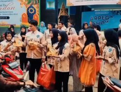SMP Negeri 3 Kota Kediri Gelar Bagi Takjil, Buka Puasa dan Tarawih Bersama Tanamkan Budaya Religi