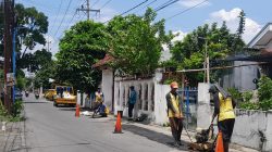 DPUPR Kota Kediri Perbaiki Jalan Letjend Sutoyo, Tindak Lanjuti Keluhan Warga